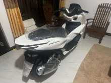 https://riyasewana.com/uploads/honda-pcx-160-28914124052.jpg