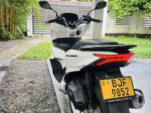 https://riyasewana.com/uploads/honda-pcx-160-289253022673.jpg