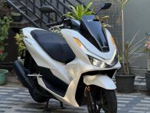 Honda Pcx 160 2025 Motorbike