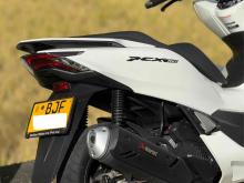 https://riyasewana.com/uploads/honda-pcx-160-2913352024281.jpg