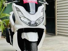 Honda PCX 160 2024 Motorbike