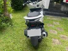 https://riyasewana.com/uploads/honda-pcx-160-3020491722762.jpg