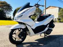 https://riyasewana.com/uploads/honda-pcx-160-312433113913.jpg