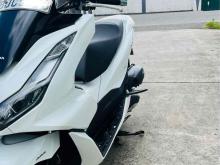 https://riyasewana.com/uploads/honda-pcx-160-315004724173.jpg
