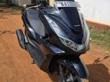 https://riyasewana.com/uploads/honda-pcx-160-318104522442.jpg