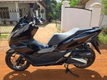 https://riyasewana.com/uploads/honda-pcx-160-32020176834.jpg
