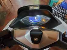 https://riyasewana.com/uploads/honda-pcx-160-410392222733.jpg