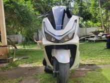 https://riyasewana.com/uploads/honda-pcx-160-410394324602.jpg