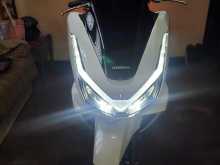 https://riyasewana.com/uploads/honda-pcx-160-412175322122.jpg