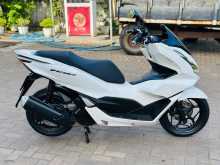 https://riyasewana.com/uploads/honda-pcx-160-422260222063.jpg