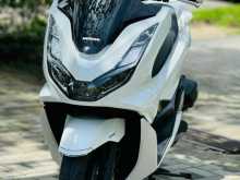 Honda PCX 160 2022 Motorbike