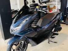 https://riyasewana.com/uploads/honda-pcx-160-49301813942.jpg