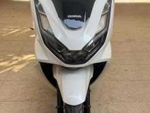 Honda PCX 160 2022 Motorbike