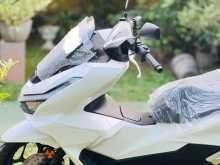 https://riyasewana.com/uploads/honda-pcx-160-518254313394.jpg