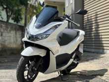 https://riyasewana.com/uploads/honda-pcx-160-519473122803.jpg