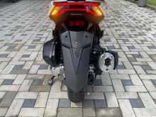 https://riyasewana.com/uploads/honda-pcx-160-520172822102.jpg