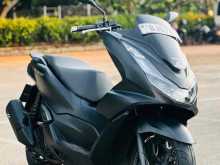 Honda PCX 160 2023 Motorbike