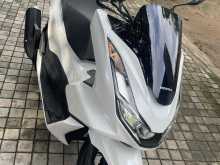 Honda PCX 160 2022 Motorbike