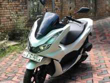 Honda PCX 160 2024 Motorbike