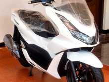 Honda Pcx 160 2024 Motorbike