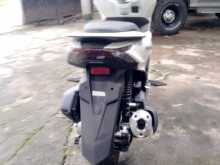https://riyasewana.com/uploads/honda-pcx-160-91326511052.jpg