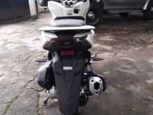 https://riyasewana.com/uploads/honda-pcx-160-91326511314.jpg