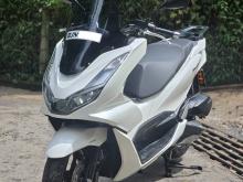 Honda Pcx 160 2023 Motorbike