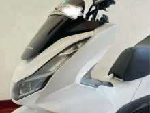https://riyasewana.com/uploads/honda-pcx-160-922554322462.jpg