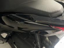 https://riyasewana.com/uploads/honda-pcx-160-98571619606.jpg