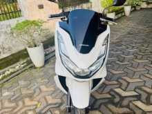 Honda PCX 160cc 2023 Motorbike