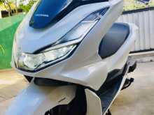 Honda PCX 2024 Motorbike