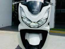 Honda PCX 160cc 2023 Motorbike