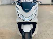 Honda PCX 160cc 2022 Motorbike