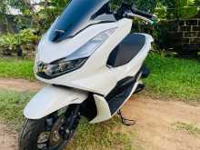 Honda PCX 2023 Motorbike