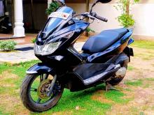 Honda Pcx 2018 Motorbike