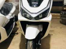 Honda Pcx 2025 Motorbike
