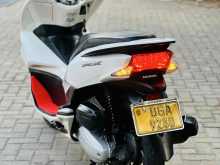 https://riyasewana.com/uploads/honda-pcx-1713202422153.jpg