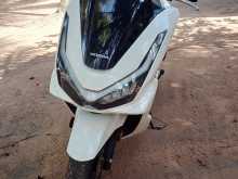 Honda PCX 2025 Motorbike