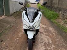 Honda Pcx 2021 Motorbike