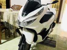 Honda Pcx 2018 Motorbike