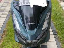 Honda PCX 2023 Motorbike