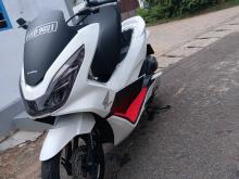 Honda PCX 2018 Motorbike