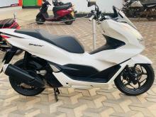 https://riyasewana.com/uploads/honda-pcx-1811010724542.jpg