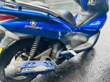 https://riyasewana.com/uploads/honda-pcx-1812415722652.jpg