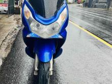 https://riyasewana.com/uploads/honda-pcx-1812421624951.jpg