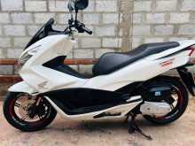 Honda Pcx 2018 Motorbike