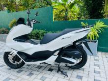 https://riyasewana.com/uploads/honda-pcx-1820080619706.jpg