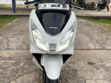 Honda PCX 2017 Motorbike