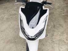 Honda PCX 2024 Motorbike