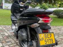 https://riyasewana.com/uploads/honda-pcx-191518571295.jpg